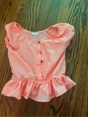 Girls' Peach Peplum Button-Front Top